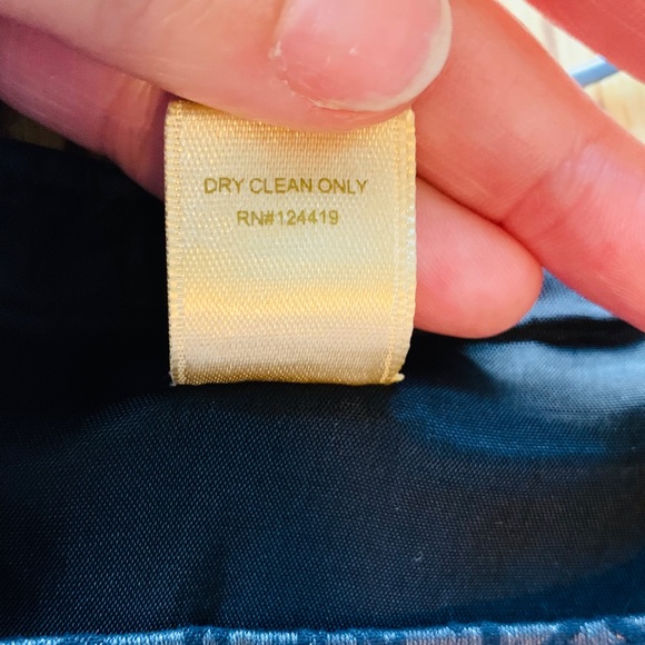 Chenault Black Floral Skirt - Picture 5 of 5